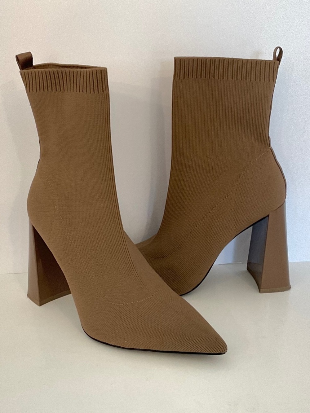 ZARA Glossy Heeled Boots in Brown Size EU 38